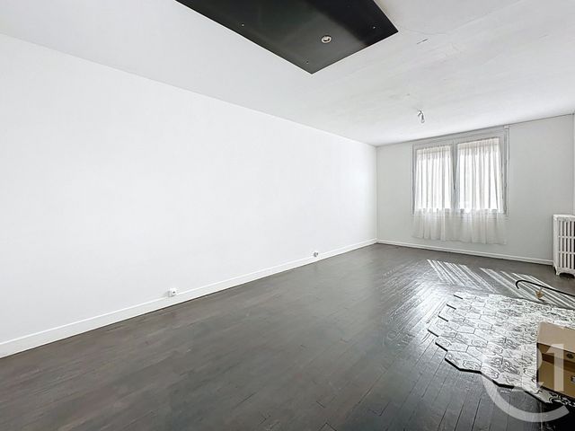 maison à vendre - 4 pièces - 117.7 m2 - CHAUMONT - 52 - CHAMPAGNE-ARDENNE - Century 21 Agence Diderot