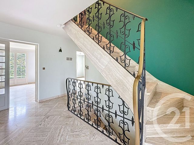 maison à vendre - 8 pièces - 192.0 m2 - CHAUMONT - 52 - CHAMPAGNE-ARDENNE - Century 21 Agence Diderot