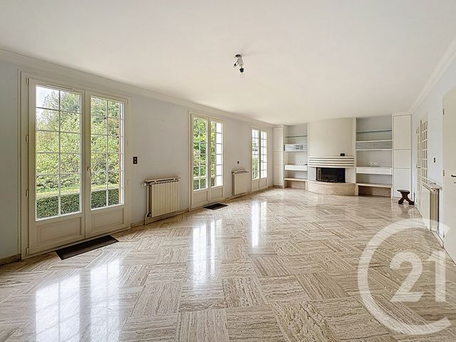 maison à vendre - 8 pièces - 192.0 m2 - CHAUMONT - 52 - CHAMPAGNE-ARDENNE - Century 21 Agence Diderot