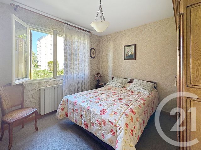 maison à vendre - 3 pièces - 70.0 m2 - CHAUMONT - 52 - CHAMPAGNE-ARDENNE - Century 21 Agence Diderot
