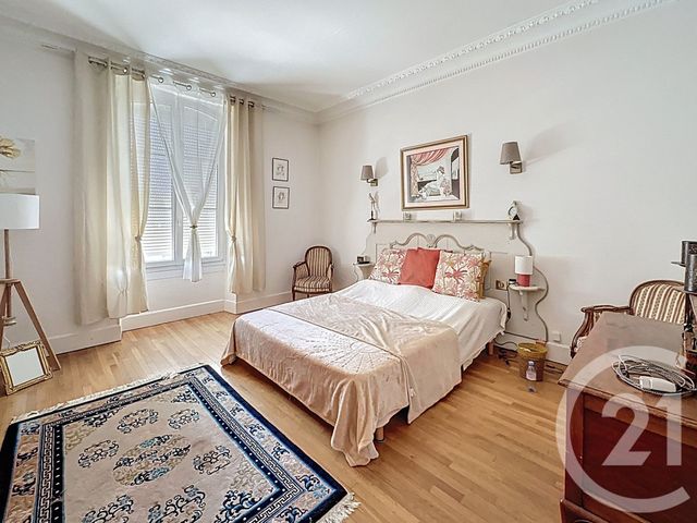 maison à vendre - 8 pièces - 192.4 m2 - CHAUMONT - 52 - CHAMPAGNE-ARDENNE - Century 21 Agence Diderot