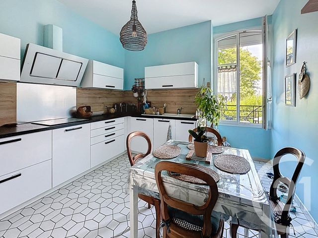 maison à vendre - 8 pièces - 192.4 m2 - CHAUMONT - 52 - CHAMPAGNE-ARDENNE - Century 21 Agence Diderot