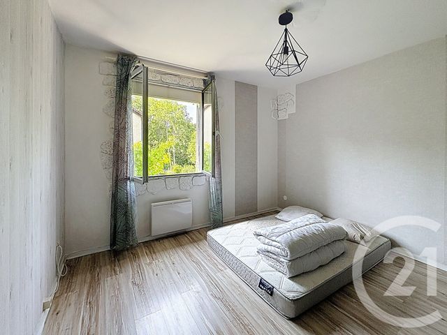 maison à vendre - 6 pièces - 163.4 m2 - CHAUMONT - 52 - CHAMPAGNE-ARDENNE - Century 21 Agence Diderot