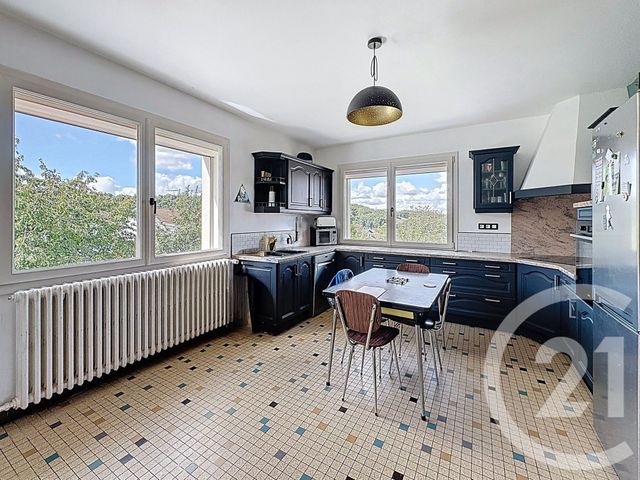 maison à vendre - 5 pièces - 107.8 m2 - CHAUMONT - 52 - CHAMPAGNE-ARDENNE - Century 21 Agence Diderot