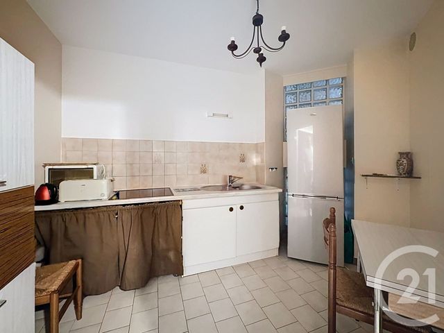 Appartement F3 à vendre - 3 pièces - 67.0 m2 - CHAUMONT - 52 - CHAMPAGNE-ARDENNE - Century 21 Agence Diderot