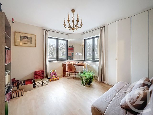 Appartement F3 à vendre - 3 pièces - 67.0 m2 - CHAUMONT - 52 - CHAMPAGNE-ARDENNE - Century 21 Agence Diderot