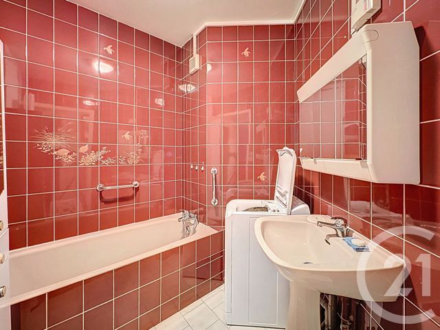 Appartement F3 à vendre - 3 pièces - 67.0 m2 - CHAUMONT - 52 - CHAMPAGNE-ARDENNE - Century 21 Agence Diderot