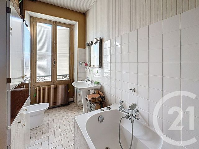 Afficher la photo en grand maison à vendre - 8 pièces - 160.0 m2 - CHAUMONT - 52 - CHAMPAGNE-ARDENNE - Century 21 Agence Diderot