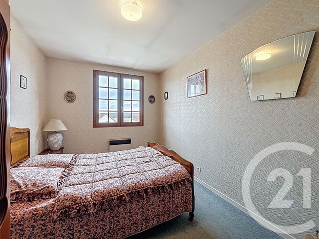 maison à vendre - 6 pièces - 178.8 m2 - BOLOGNE - 52 - CHAMPAGNE-ARDENNE - Century 21 Agence Diderot