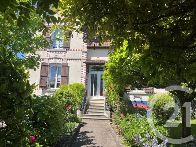 maison à vendre - 8 pièces - 160.0 m2 - CHAUMONT - 52 - CHAMPAGNE-ARDENNE - Century 21 Agence Diderot
