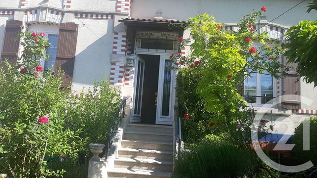 maison à vendre - 8 pièces - 160.0 m2 - CHAUMONT - 52 - CHAMPAGNE-ARDENNE - Century 21 Agence Diderot