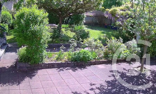 maison à vendre - 8 pièces - 160.0 m2 - CHAUMONT - 52 - CHAMPAGNE-ARDENNE - Century 21 Agence Diderot