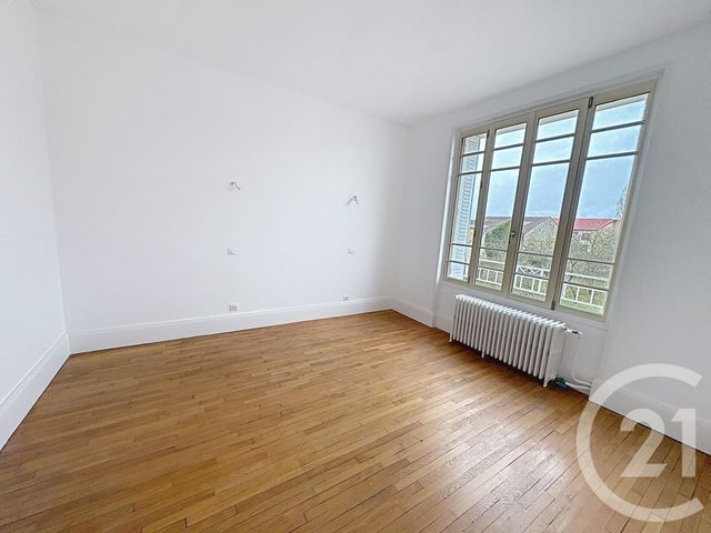 maison à vendre - 7 pièces - 202.2 m2 - CHAUMONT - 52 - CHAMPAGNE-ARDENNE - Century 21 Agence Diderot