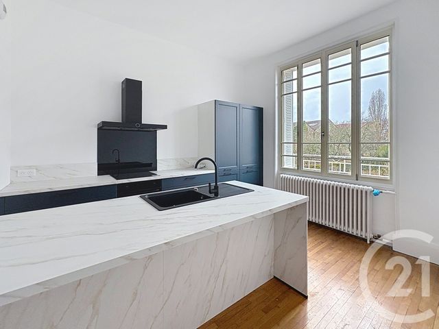 maison à vendre - 7 pièces - 202.2 m2 - CHAUMONT - 52 - CHAMPAGNE-ARDENNE - Century 21 Agence Diderot