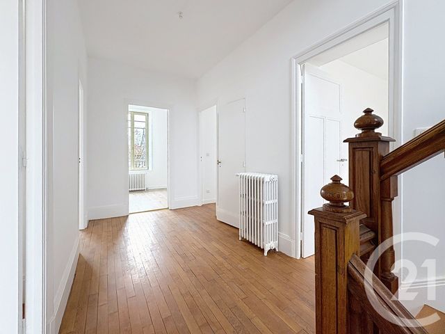 maison à vendre - 7 pièces - 202.2 m2 - CHAUMONT - 52 - CHAMPAGNE-ARDENNE - Century 21 Agence Diderot