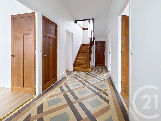 maison à vendre - 7 pièces - 202.2 m2 - CHAUMONT - 52 - CHAMPAGNE-ARDENNE - Century 21 Agence Diderot