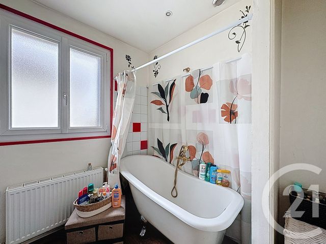 maison à vendre - 8 pièces - 131.8 m2 - CHAUMONT - 52 - CHAMPAGNE-ARDENNE - Century 21 Agence Diderot