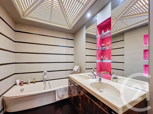 maison à vendre - 9 pièces - 237.0 m2 - CHAUMONT - 52 - CHAMPAGNE-ARDENNE - Century 21 Agence Diderot