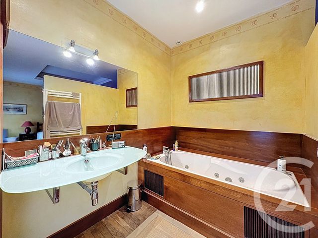 maison à vendre - 9 pièces - 237.0 m2 - CHAUMONT - 52 - CHAMPAGNE-ARDENNE - Century 21 Agence Diderot