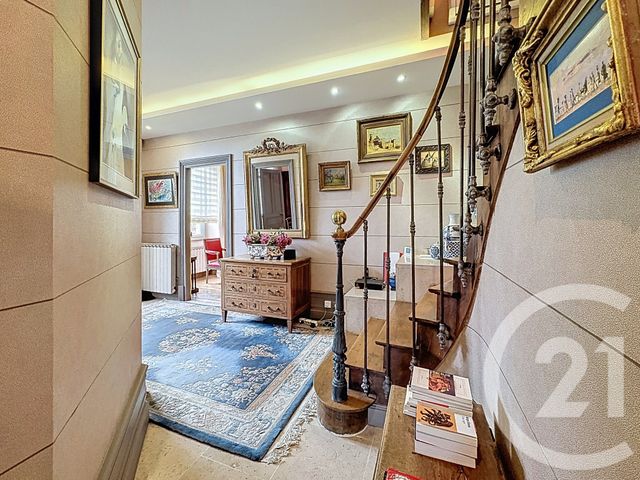 maison à vendre - 9 pièces - 237.0 m2 - CHAUMONT - 52 - CHAMPAGNE-ARDENNE - Century 21 Agence Diderot