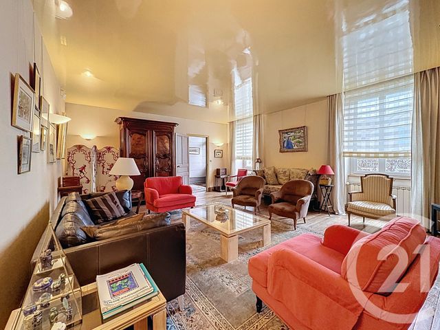 maison à vendre - 9 pièces - 237.0 m2 - CHAUMONT - 52 - CHAMPAGNE-ARDENNE - Century 21 Agence Diderot