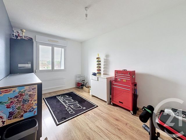 Appartement F5 à vendre - 5 pièces - 102.36 m2 - CHAUMONT - 52 - CHAMPAGNE-ARDENNE - Century 21 Agence Diderot
