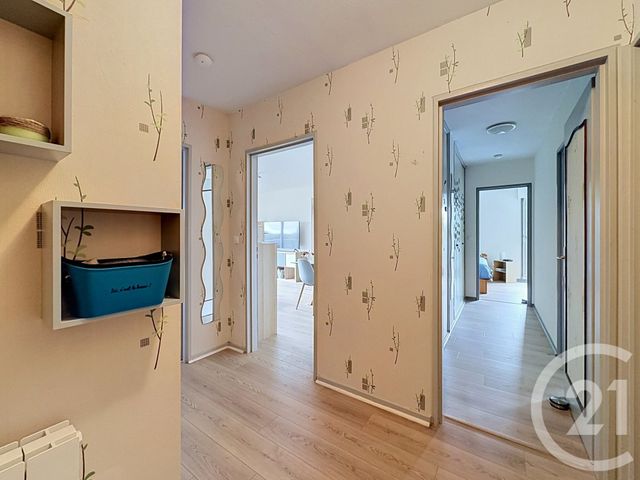 Appartement F4 à vendre - 4 pièces - 83.14 m2 - CHAUMONT - 52 - CHAMPAGNE-ARDENNE - Century 21 Agence Diderot