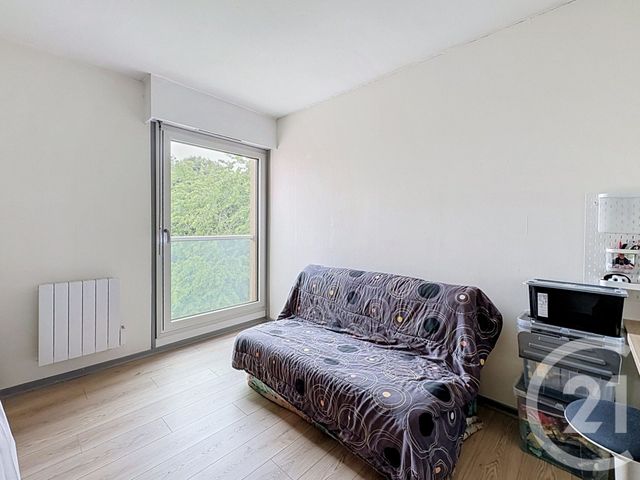 Appartement F4 à vendre - 4 pièces - 83.14 m2 - CHAUMONT - 52 - CHAMPAGNE-ARDENNE - Century 21 Agence Diderot