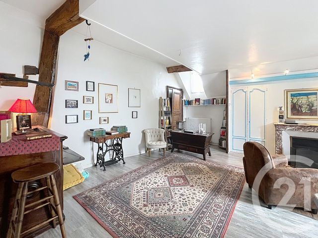 Appartement F4 à vendre - 4 pièces - 135.03 m2 - LANGRES - 52 - CHAMPAGNE-ARDENNE - Century 21 Agence Diderot