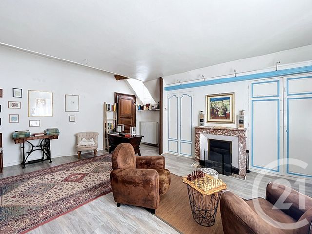 Appartement F4 à vendre - 4 pièces - 135.03 m2 - LANGRES - 52 - CHAMPAGNE-ARDENNE - Century 21 Agence Diderot