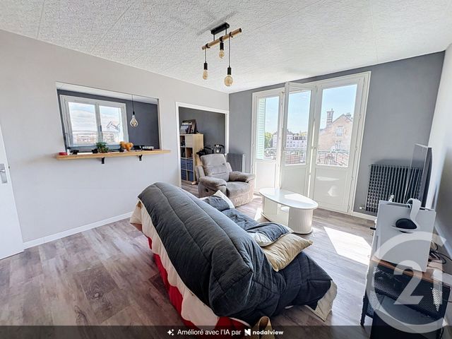 Appartement F4 à vendre - 4 pièces - 66.16 m2 - CHAUMONT - 52 - CHAMPAGNE-ARDENNE - Century 21 Agence Diderot